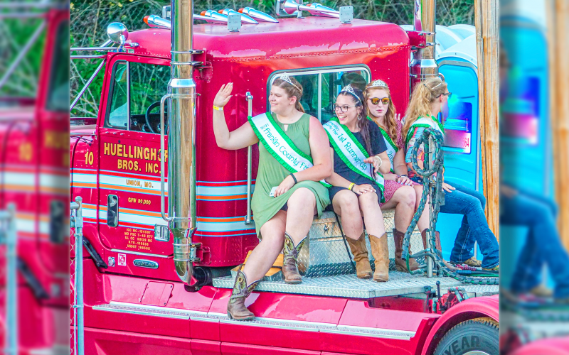 The Fair Queen and her court.